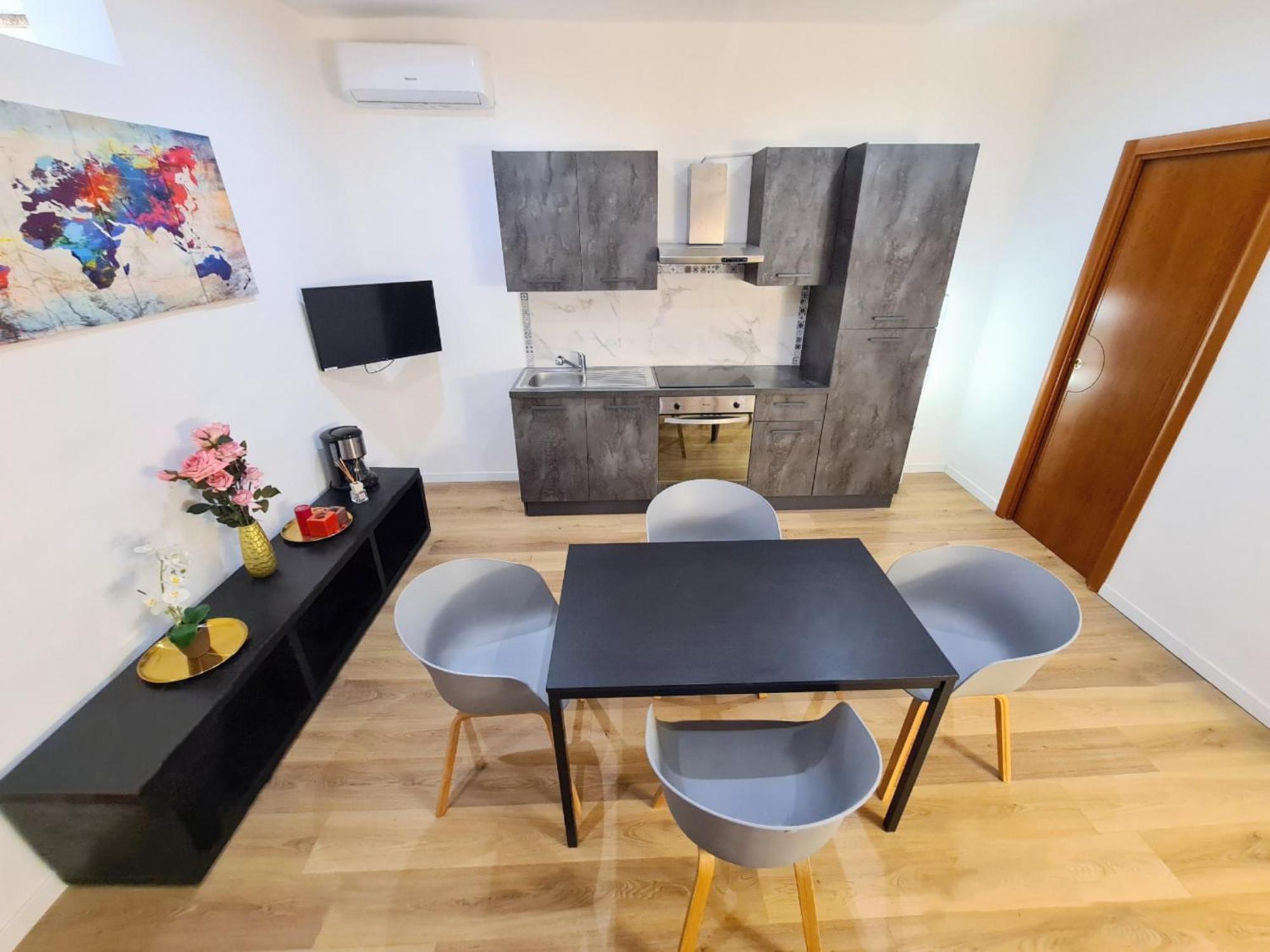 Apartmán Luxury Flat In Center By The Sea Bari Exteriér fotografie